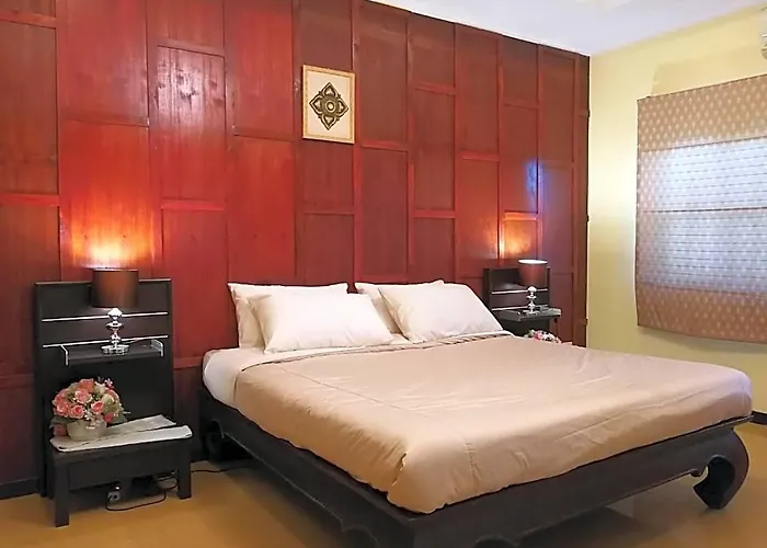 Nonnaisuan فندق 2*